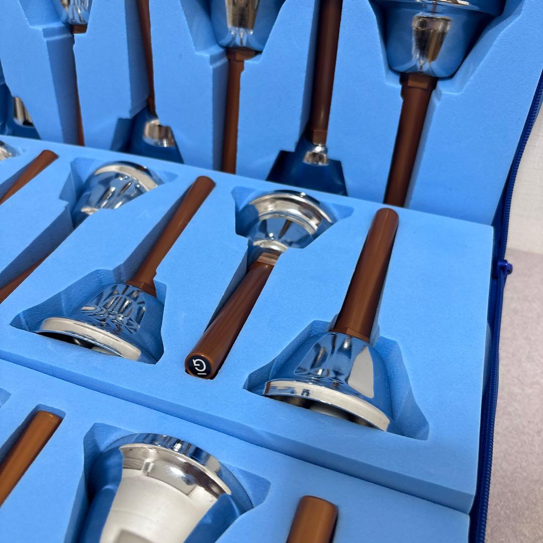 ■【極美品】全音 ミュージック ゼンオン ハンドベル 23音 ケース付