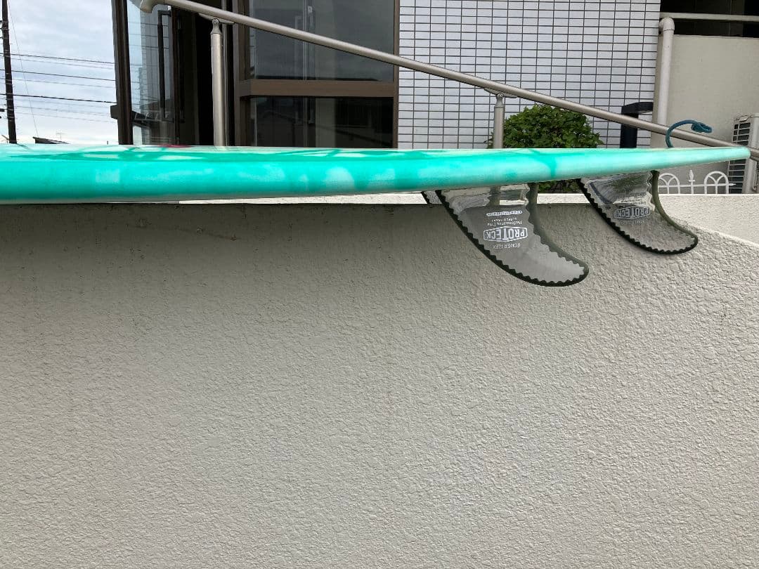 ファンボード サーフボード　ミッドレングス　ウエットスーツ　フィン　サーフィン