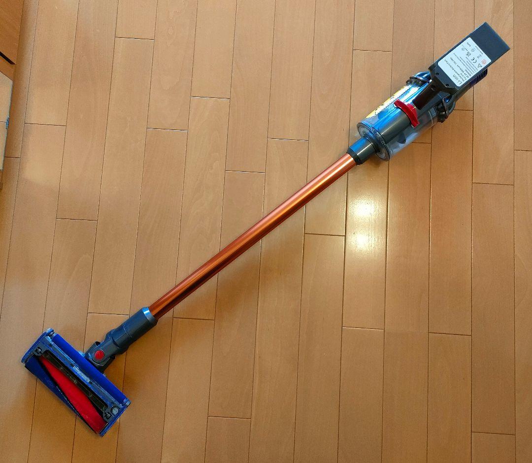 Dyson Cyclone V10 Fluffy コードレスクリーナー 掃除機
