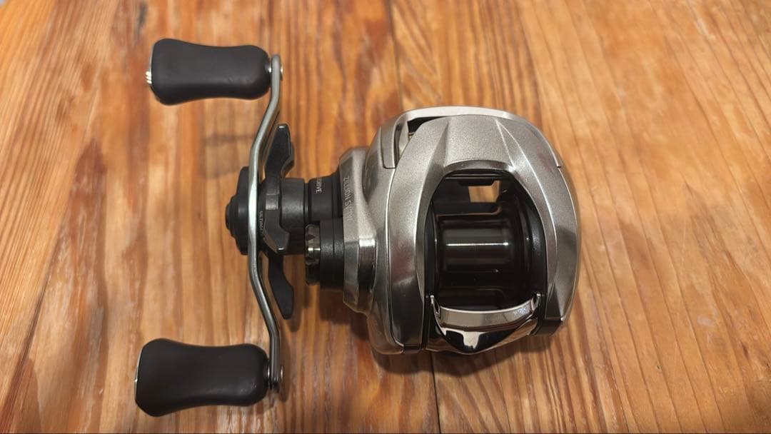 ダイワ　21ジリオンSVTW 1000HL