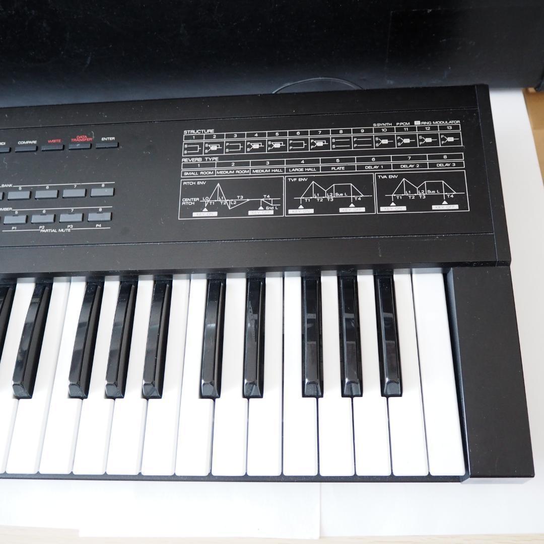 値下しました⭐️美品 ⭐️Roland D-10 シンセサイザー　全鍵盤音出OK