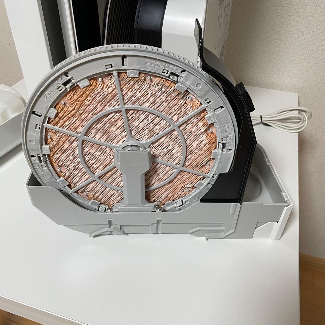 ダイキン　空気清浄機　MCK70WE7-W 2020年製