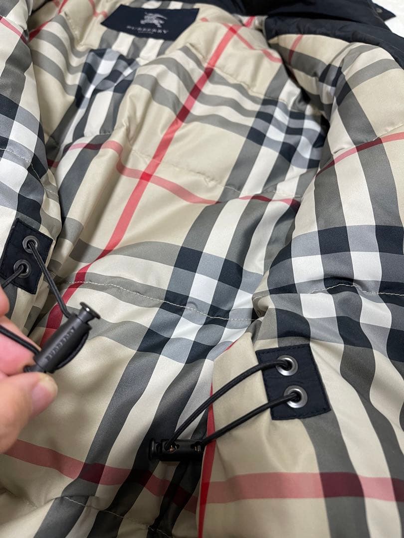 バーバリーロンドン美品黒色ビジネスダウンコート フード脱着