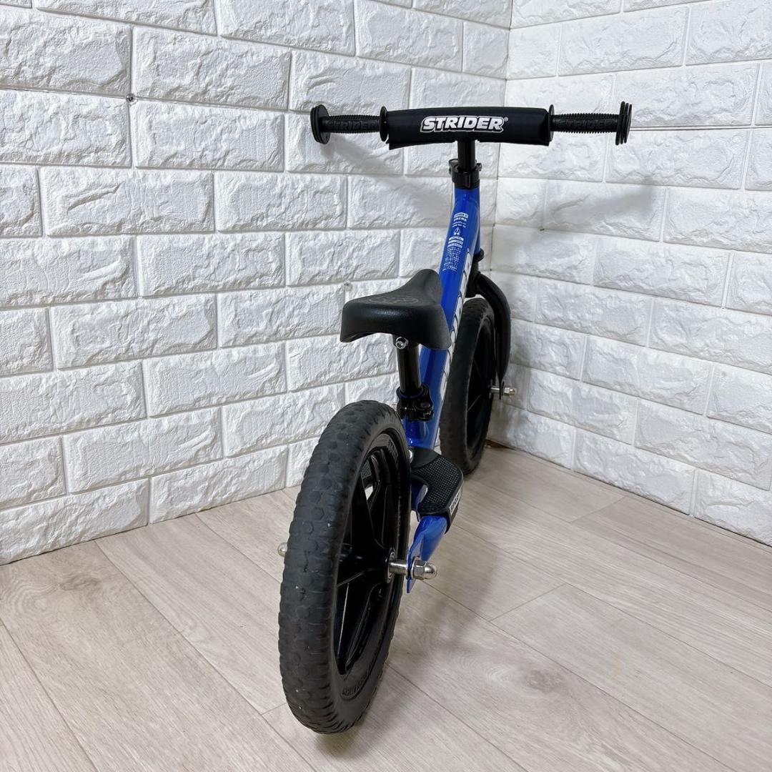 ストライダー スポーツモデル ブルー 12インチ 子供 キッズ 自転車 大人気
