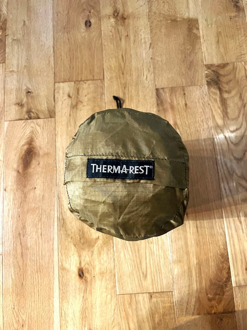 サーマレスト　マーパッドライト　ミリタリー　レア