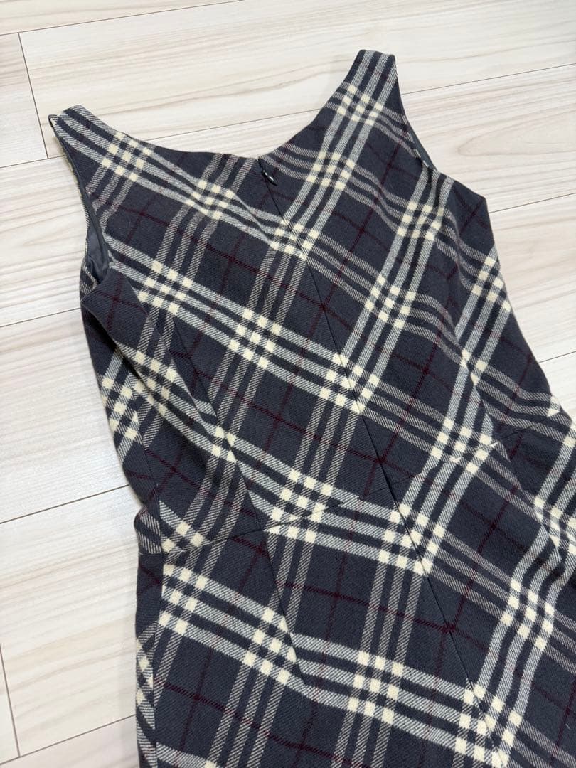 バーバリーブルーレーベル　ノースリーブ　ワンピース　38 M
