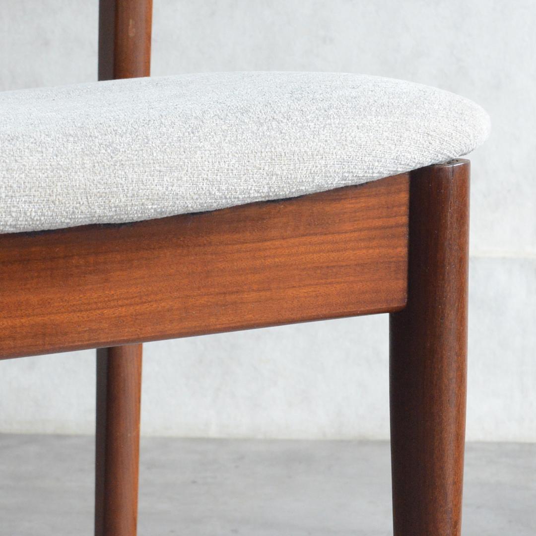 イギリスヴィンテージ チーク ダイニングチェア アイボリー 北欧家具 座面張替済