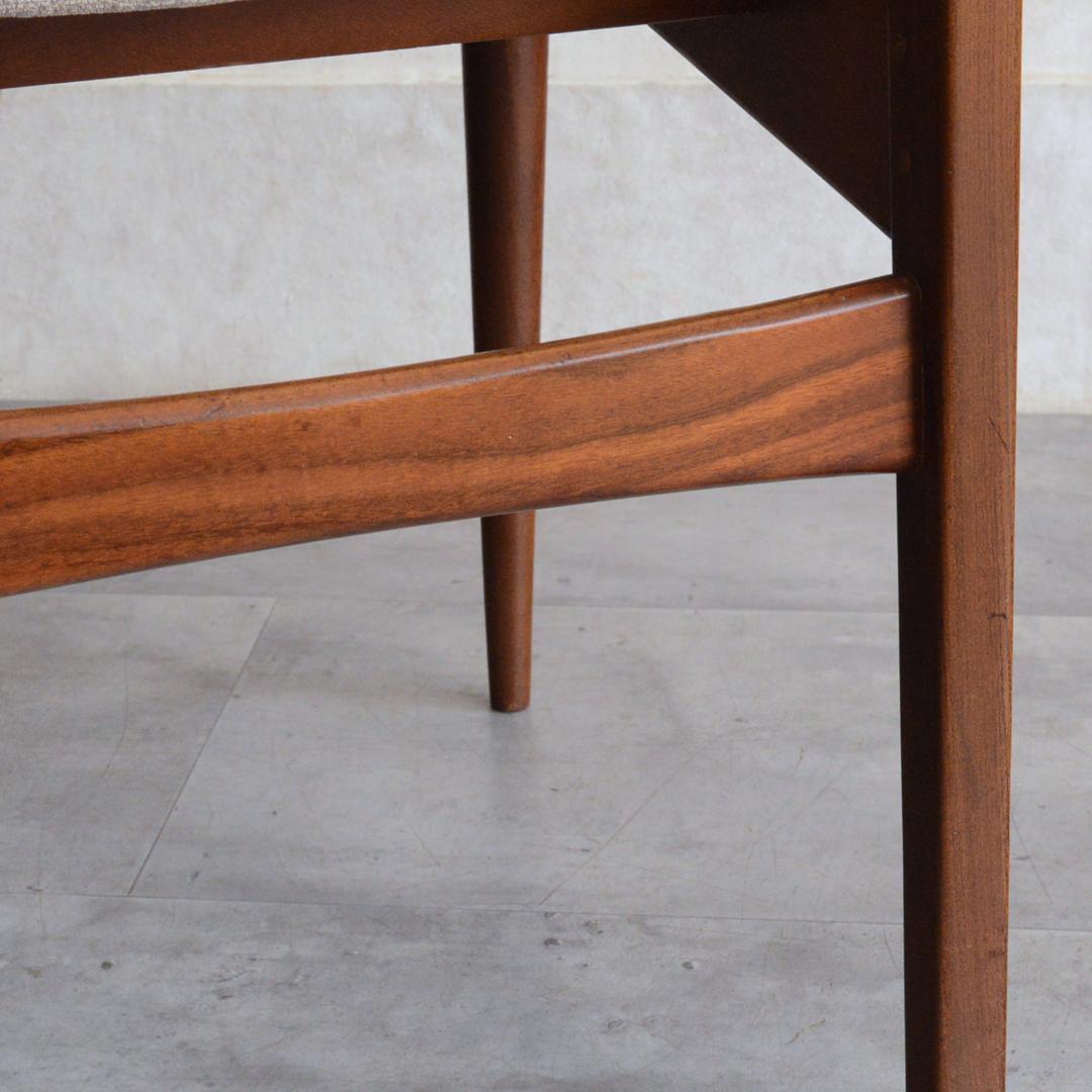 イギリスヴィンテージ チーク ダイニングチェア アイボリー 北欧家具 座面張替済