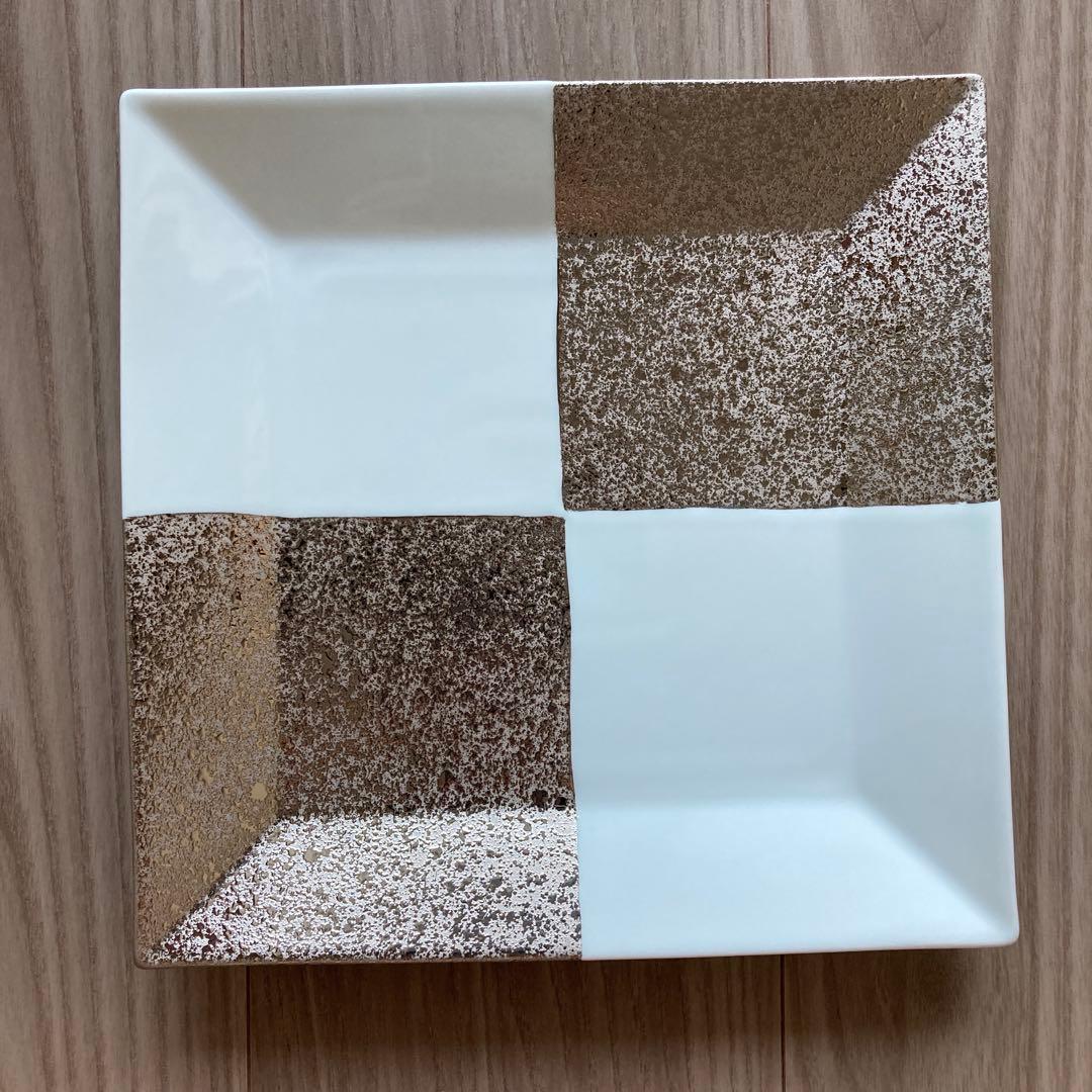 鷹巣瑞光堂　プラチナ市松(大)正角皿　逸山窯　22.5cm　2枚セット