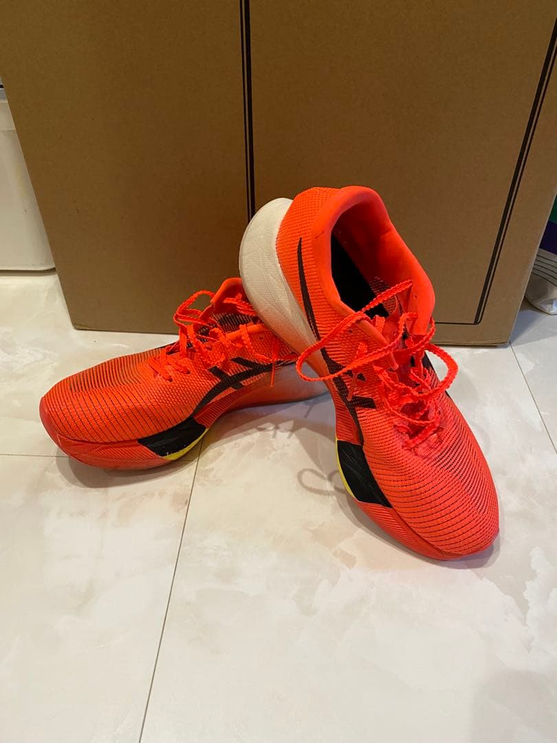 【値下げしました！】ASICS メタスピードスカイ　27.5cm