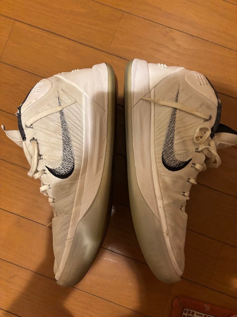 KOBE A.D.mid 28.5 コービー