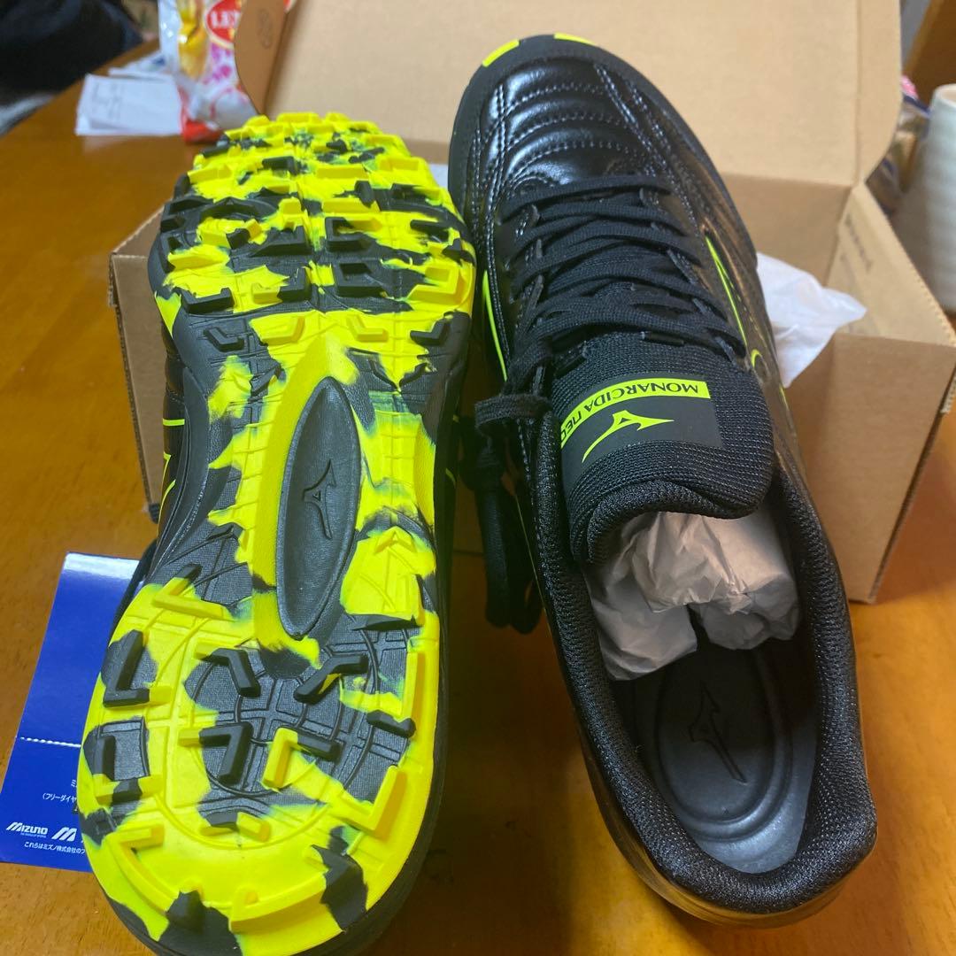 Mizuno Neo Sala Pro TF 26.5cm ブラック/イエロー