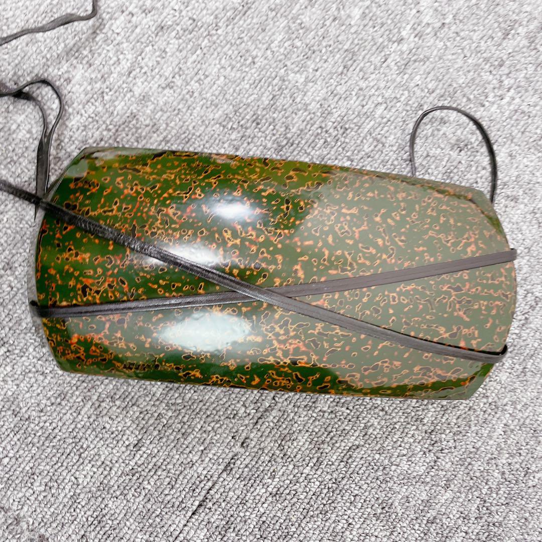 津軽三味線　花梨材　津軽塗胴掛け　鼈甲バチ　丸打胴　太棹　人工川