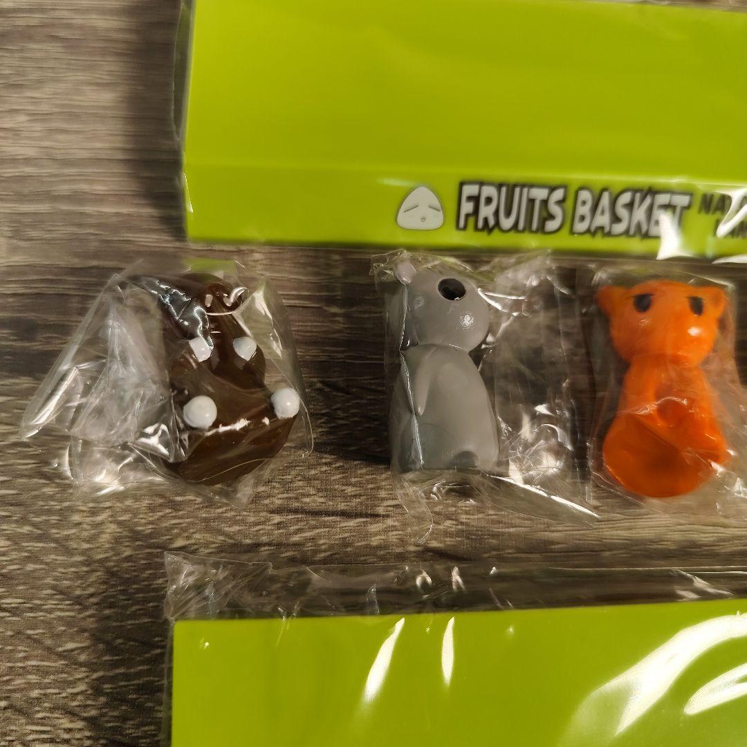 フルーツバスケット１２支フィギュアコンプ １５体セット ストラップ付き