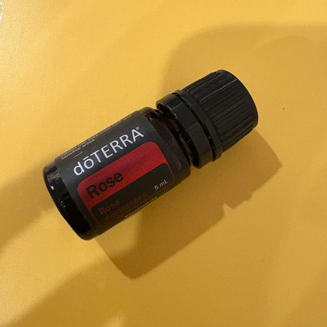 【正規品】doTERRA ローズ エッセンシャルオイル 5mL
