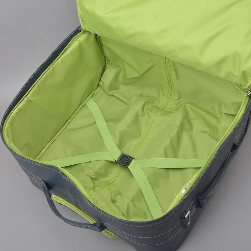 BREE◇ブリー キャリーバッグ スーツケース 機内持込可 PVC ネイビー