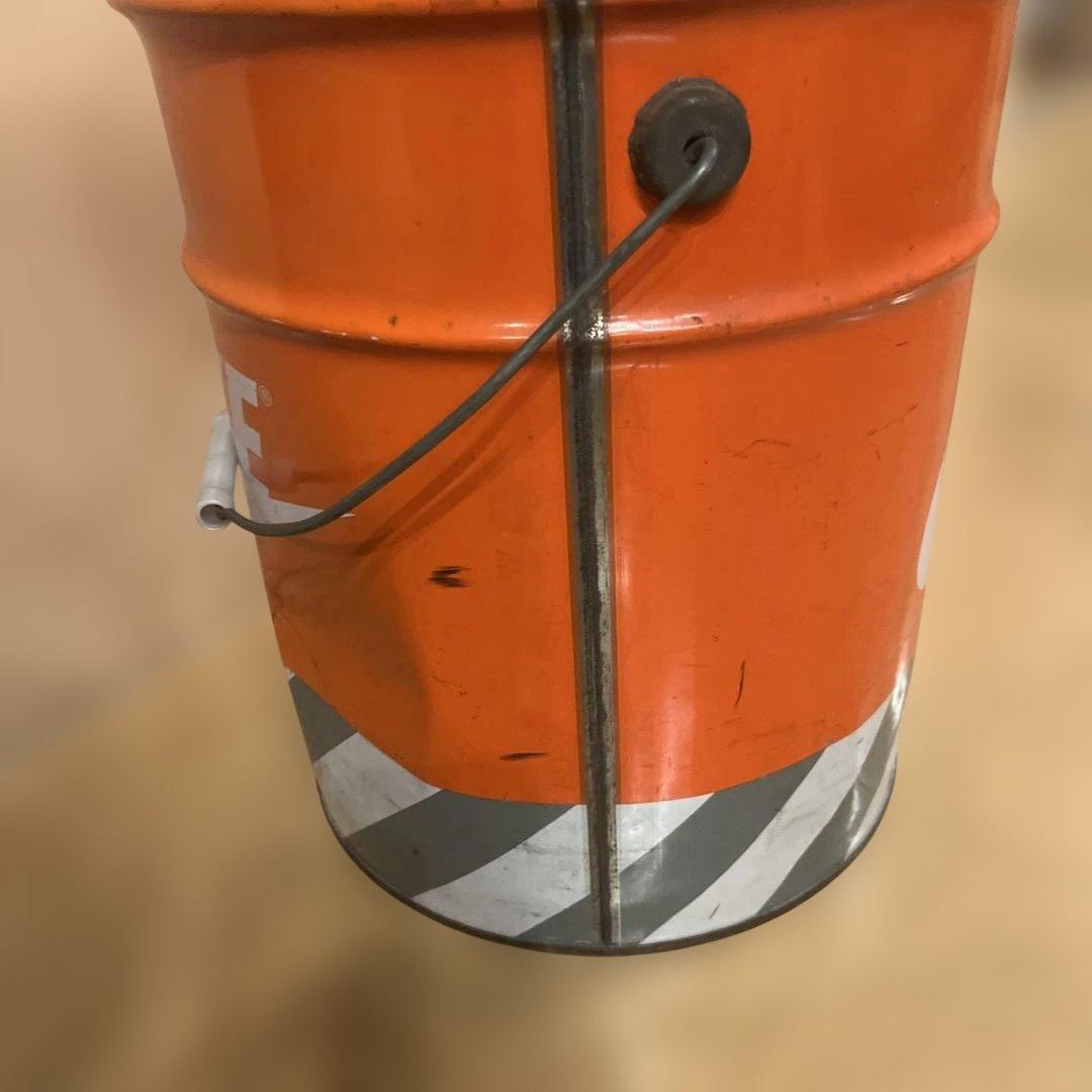 NIKE 90年代ビンテージNike ペール缶 - メルカリ