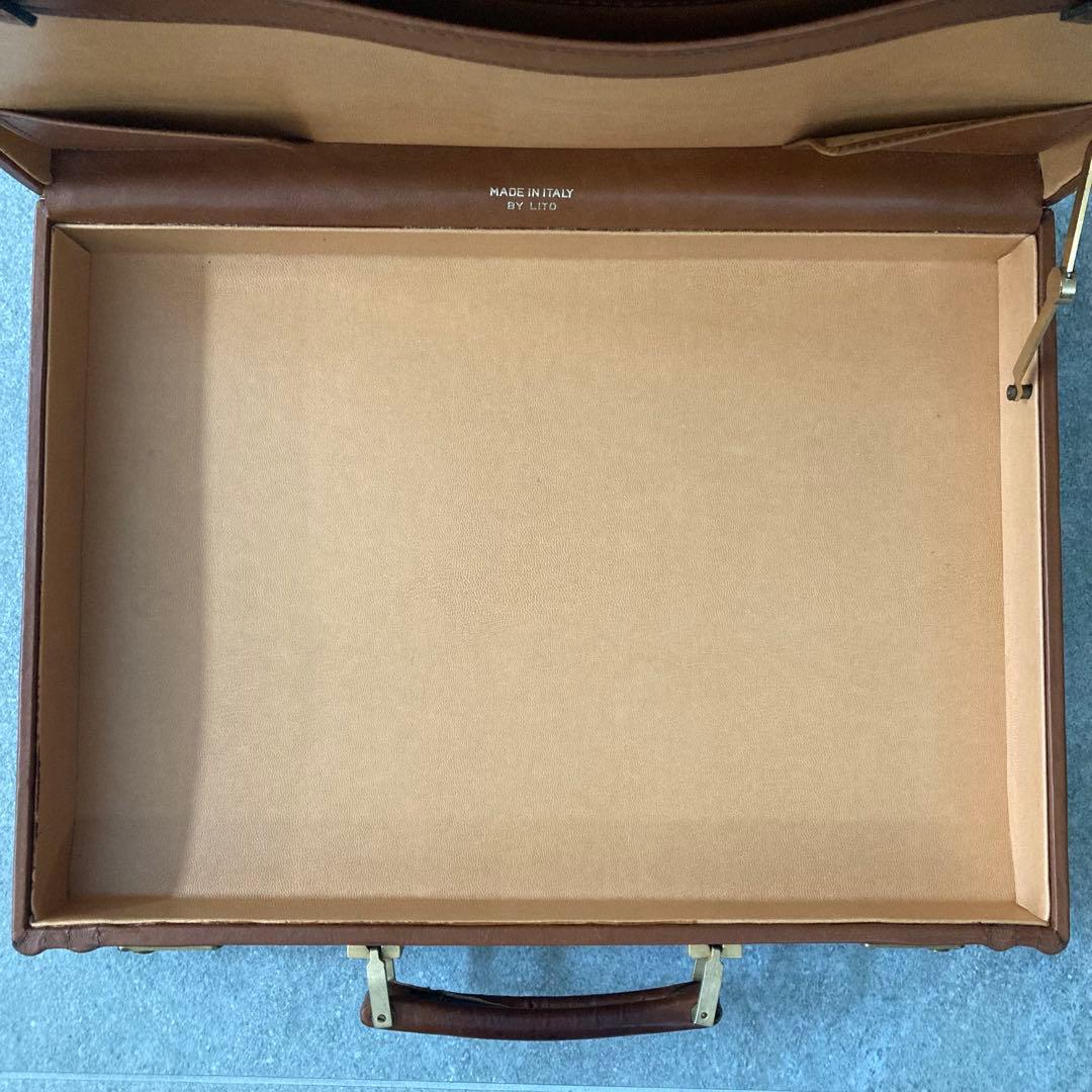 ヴィンテージ イタリア製 レザー アタッシュケース