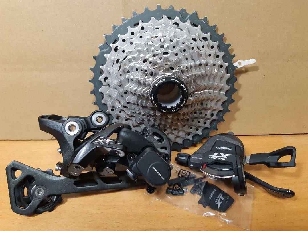 SRAM機械式11速クランク(170)、シフター(1x)、RD、スプロケセット