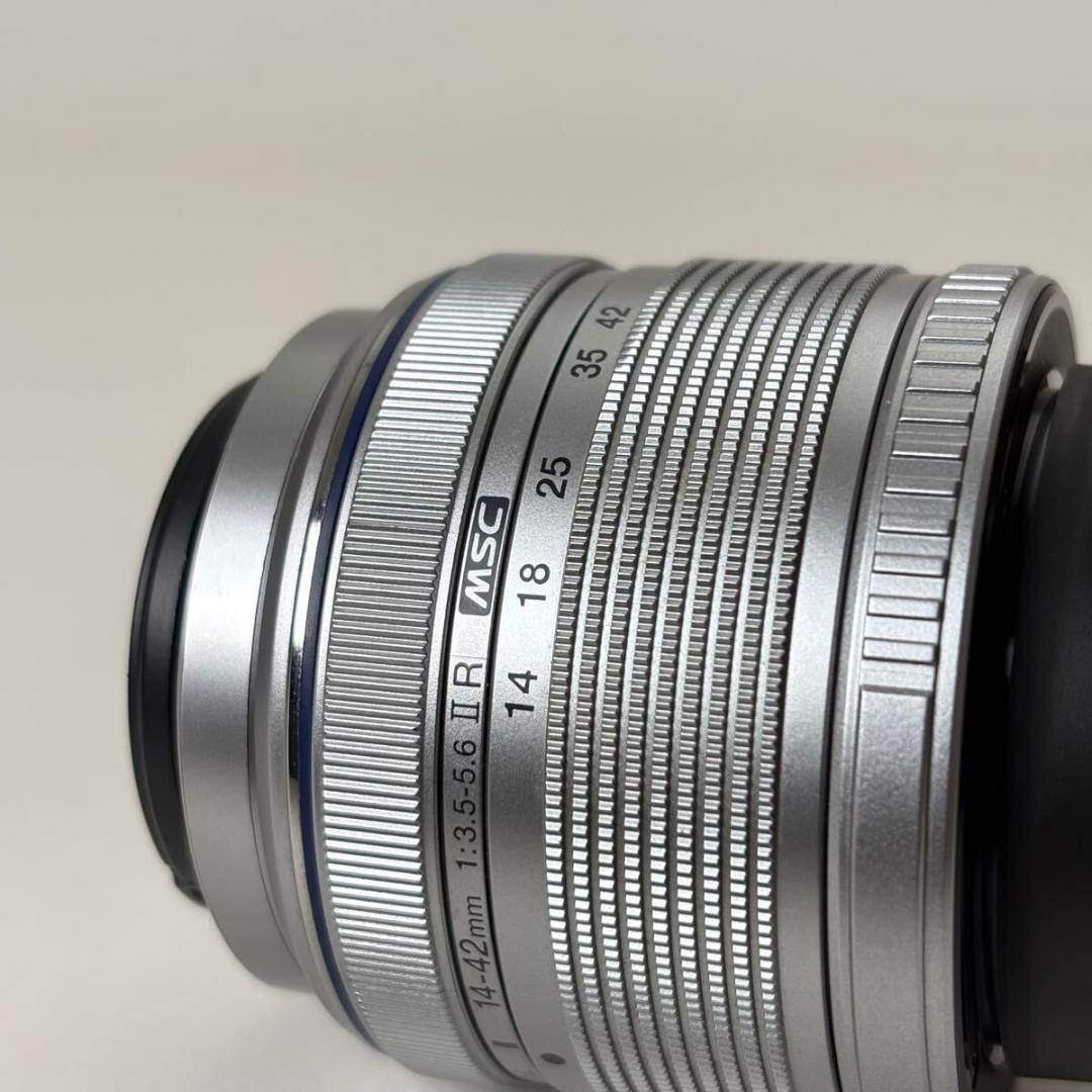 オリンパス 標準ズーム M.ZUIKO 14-42mm 3.5-5.6 II R