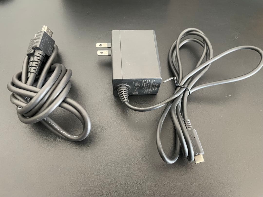 Nintendo Switch 本体+ケース付き