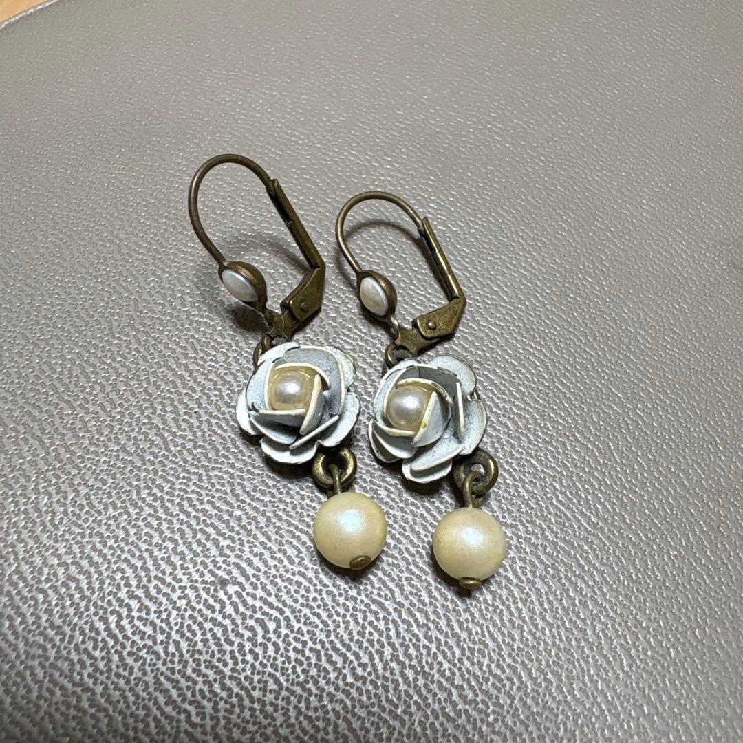 Michal Negrin ミハエルネグリン ピアス(両耳用) - メルカリ