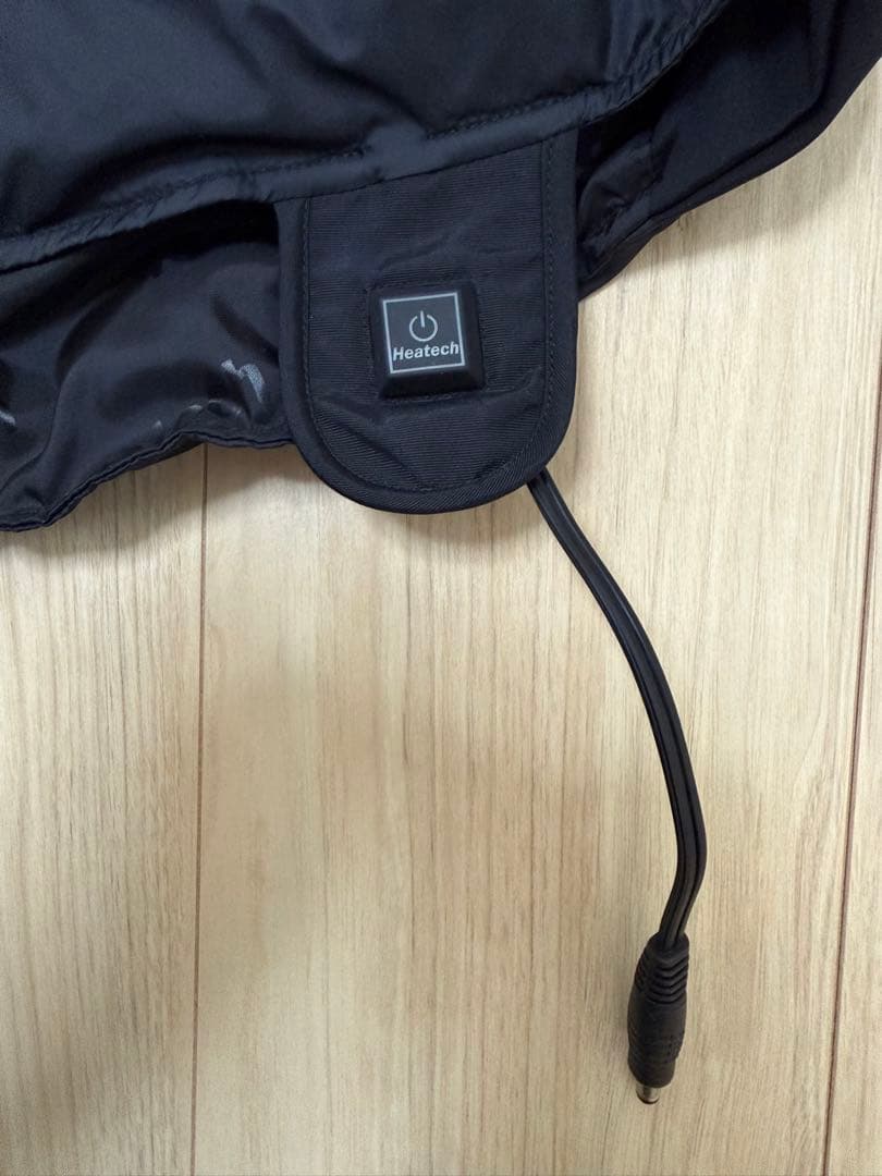 Heatech 電熱インナー・上下セット