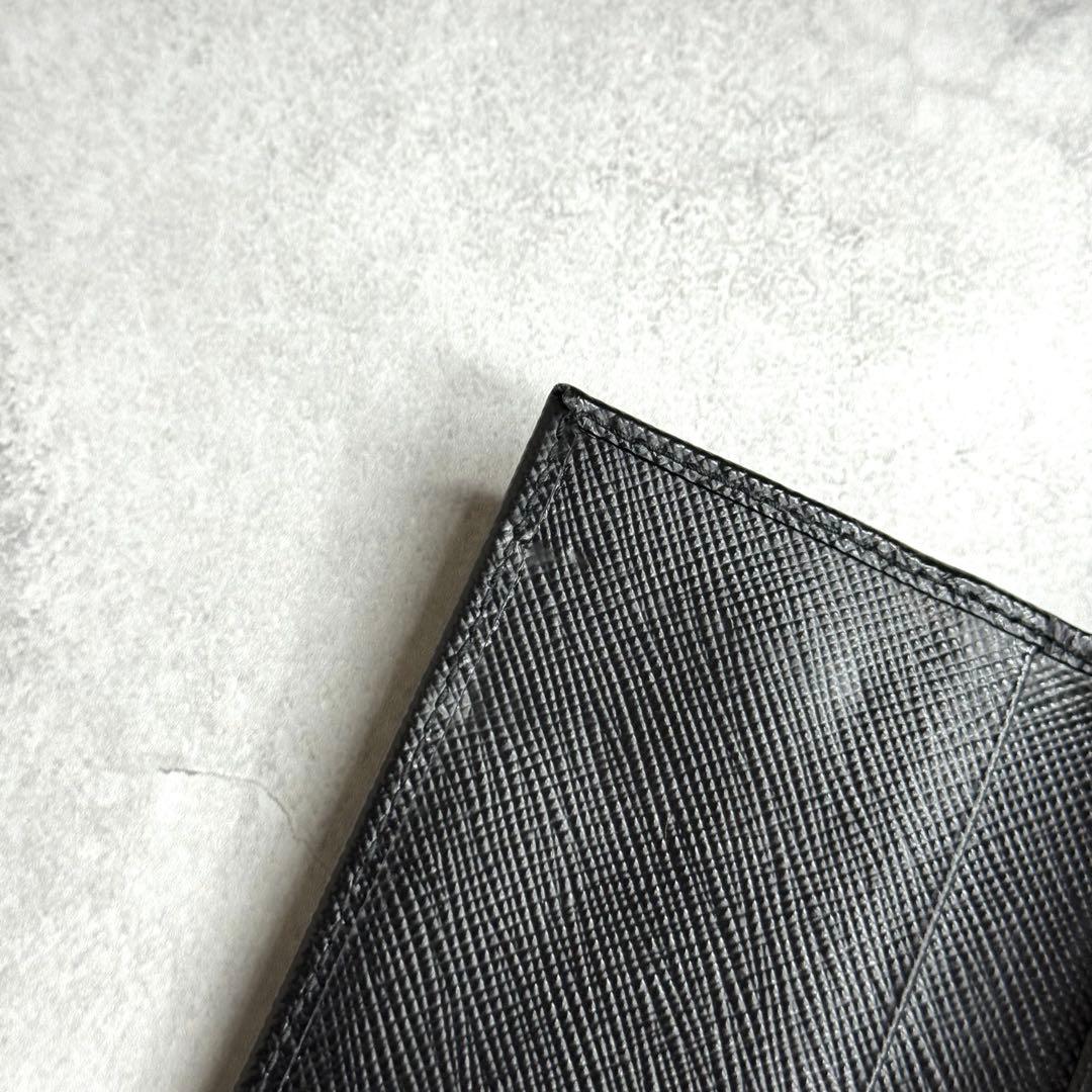 【美品】 PRADA プラダ / サフィアーノトライアングルキーケース ブラック