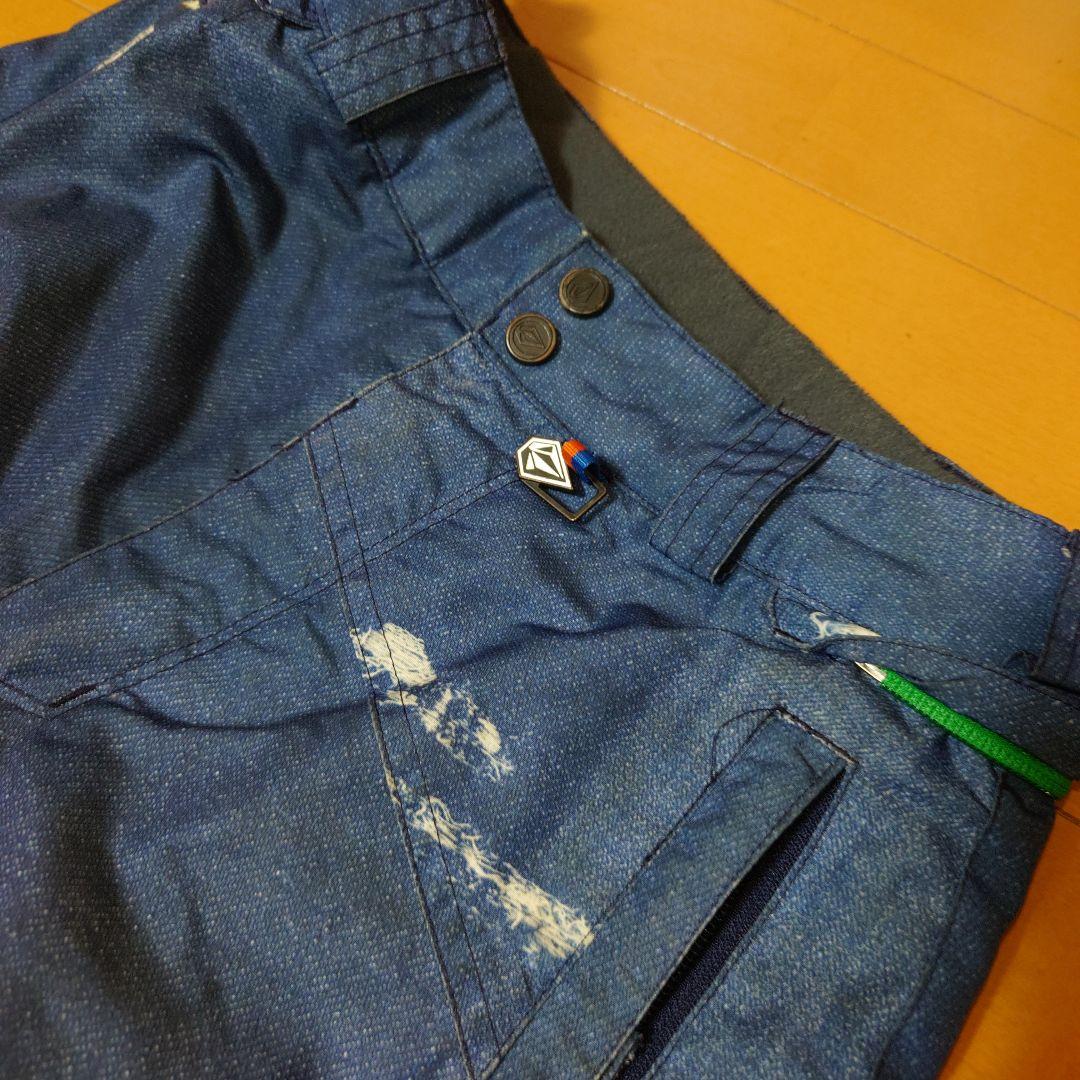 Volcom 子ども用スノーボードウェア 上下セット