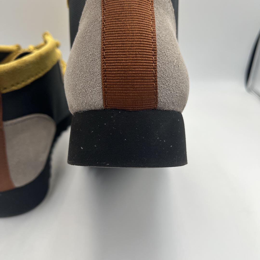 極美品 クラークス ワラビー2 フューチャー【UK7】