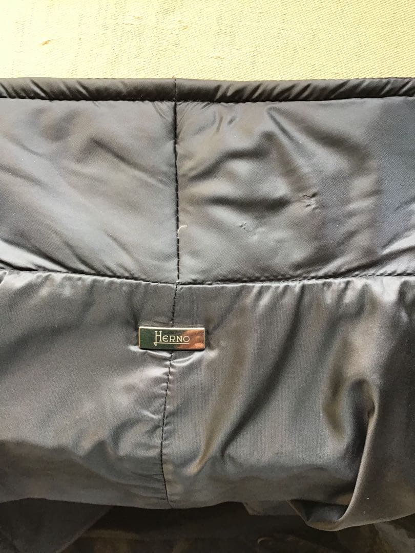 ヘルノ ウルトラライトダウン ジレ サイズ50