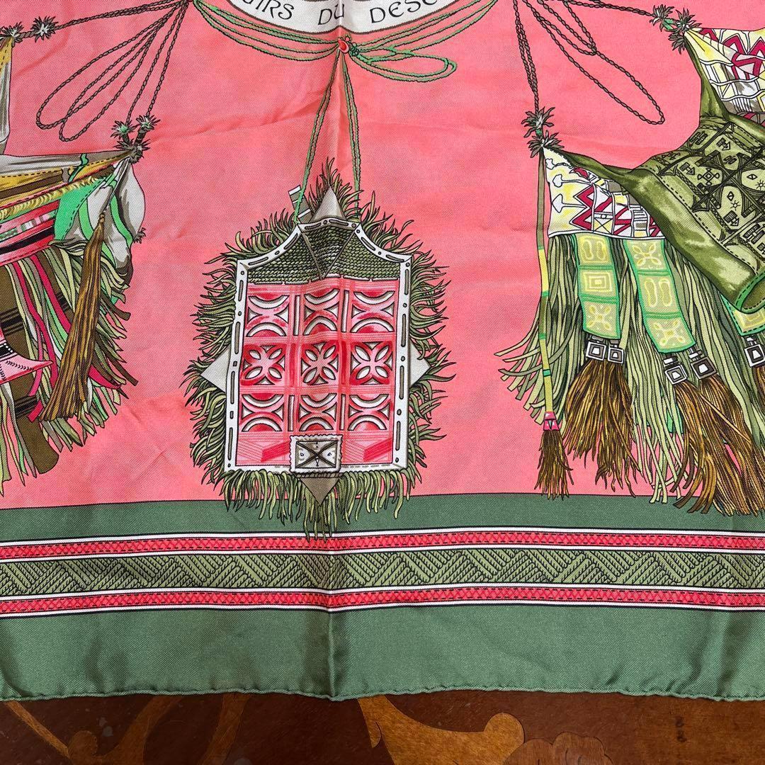 ★HERMES★ スカーフ カレ90 砂漠の革飾り シルク グリーン ピンク