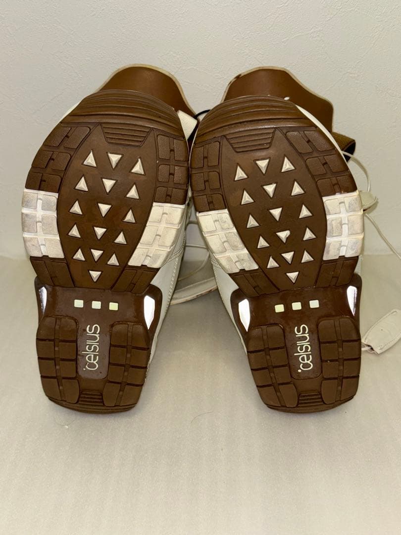 celsius スノーボードブーツ 女性用 ホワイト/ブラウン