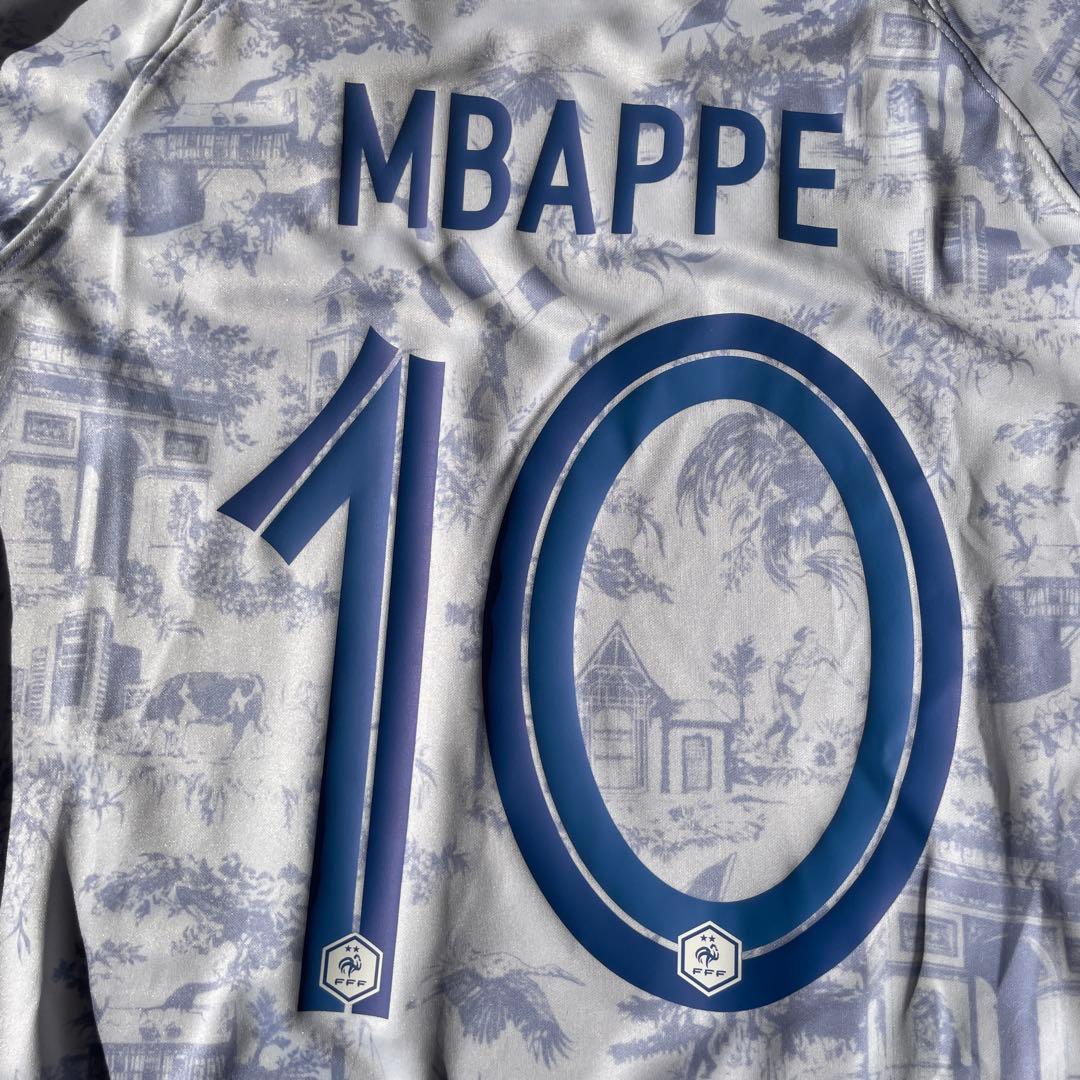 フランス代表 2022年アウェイユニホーム MBAPPE 10番 白色 Mサイズ