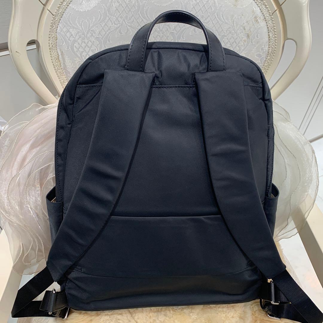 ☆美品☆TUMI ナイロン バックパック リュック ブラック 軽量 レディース