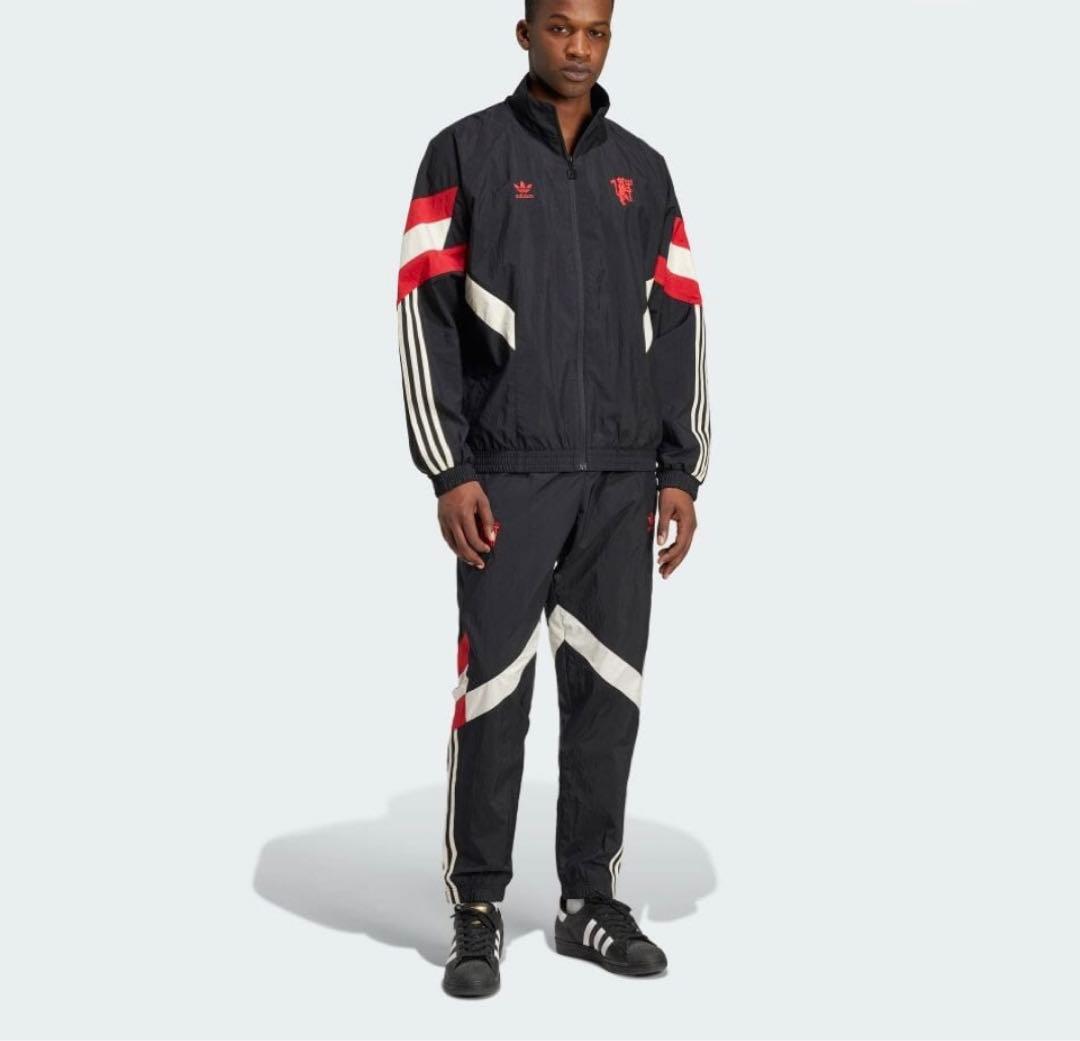 新品未使用】マンチェスターユナイテッド トラックトップ アディダス