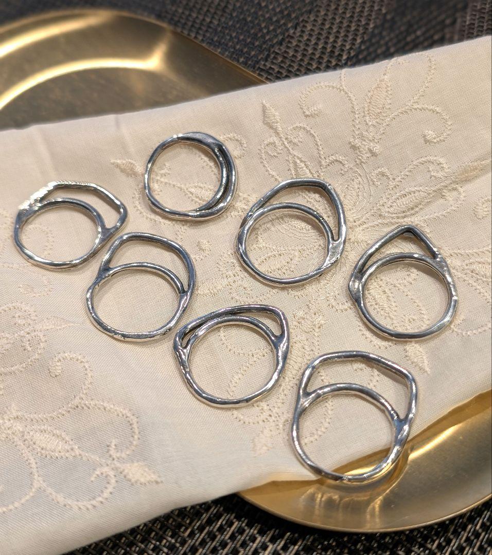 IOSSELLIANI イオッセリアーニ 8連リング パズルリング（7本のみ