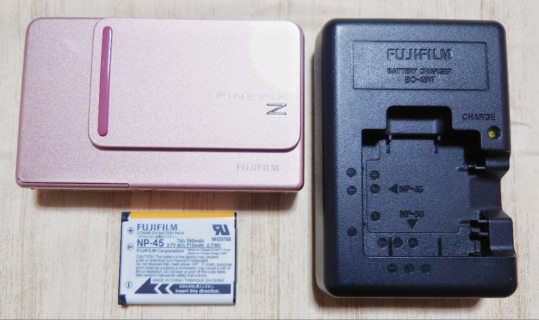 富士フィルム FinePix Z デジカメ