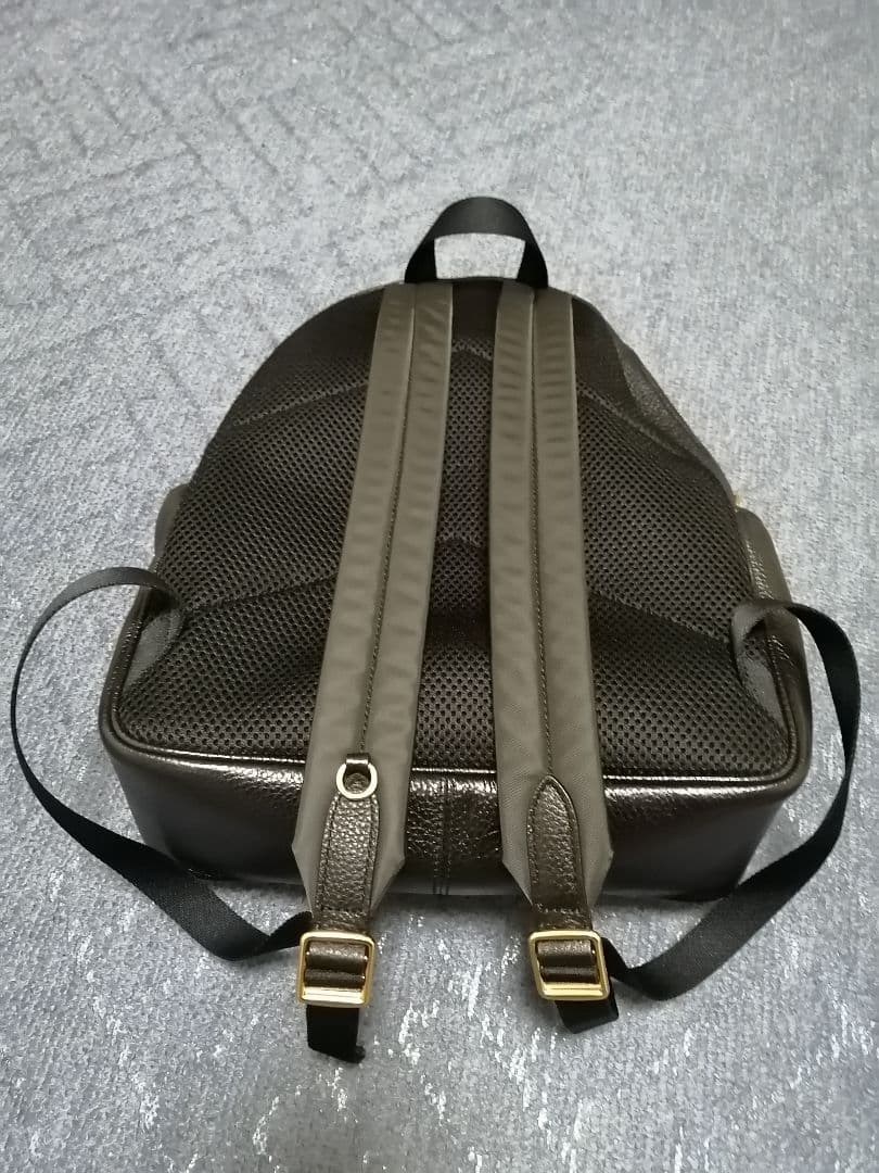 美品 COACH ブラックレザー リュック