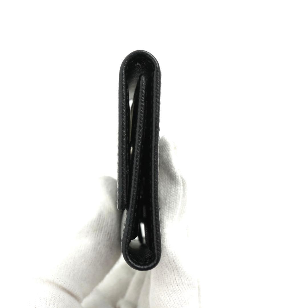 ✨新品未使用・保証書付き✨　PRADA キーケース　サフィアーノレザー　6連