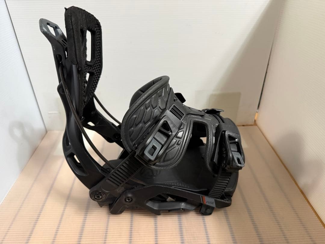 FLOW FUSE FUSIONビンディング sizeL NIDECKER