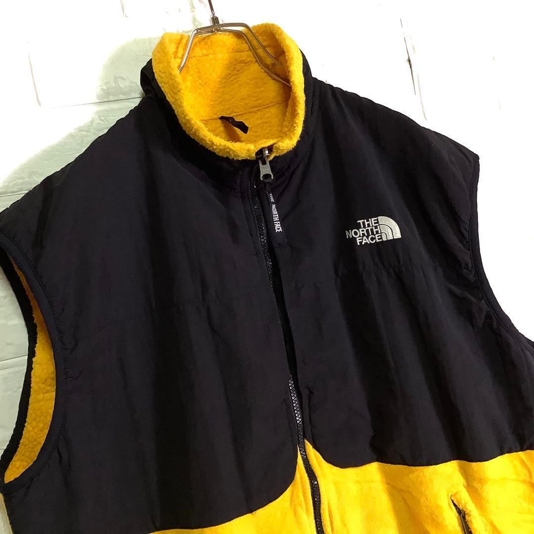 ○ノースフェイス デナリベスト フリース 刺繍ロゴ ブラック 黒 イエロー黄XL