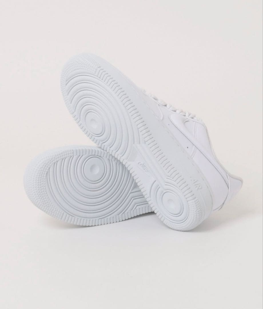 ナイキ エアフォース1 '07 ホワイト ゴールド