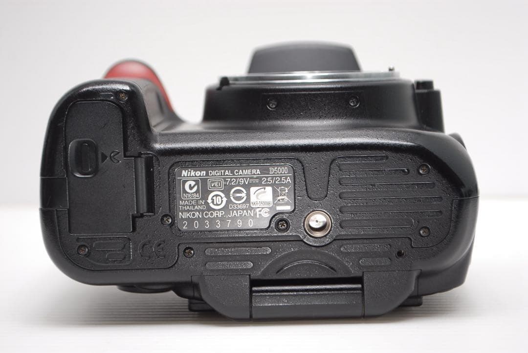 ❤️カメラ入門モデル❤️Nikon D5000 ダブルレンズセット手ぶれ補正付き