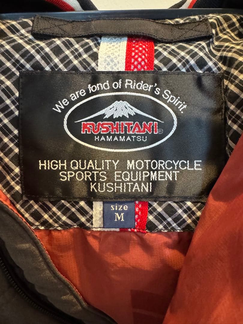 クシタニ　ガルジャケット　ネイビーMサイズ