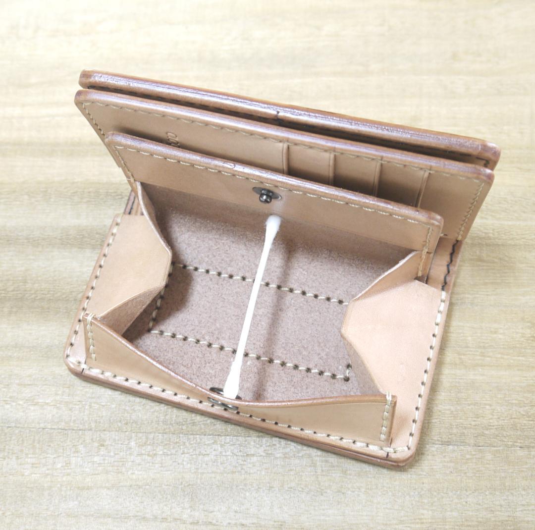 ヌメ革　UKブライドルレザー　セドウィック社　ミドルウォレット　二つ折り　こげ茶