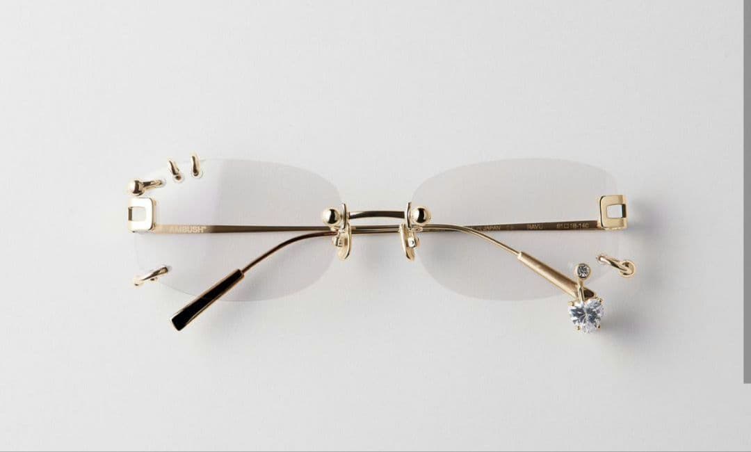 新品 AMBUSH ピアスサングラス pierced sunglass - メルカリ