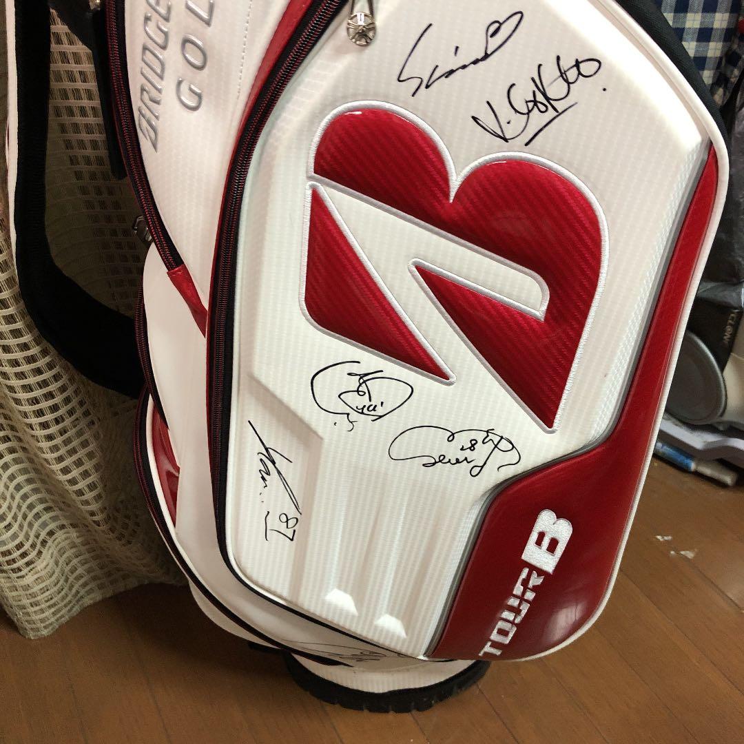 渋野日向子サイン入りキャディバッグ