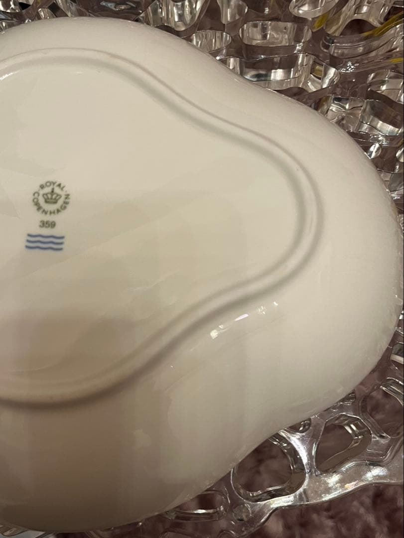 ⭐️新品未使用⭐️ スターフルーテッド クリスマス ディッシュ２枚18cm〜22cm