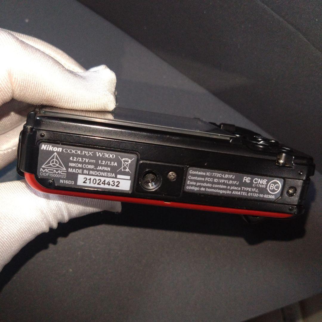 ニコン Nikon COOLPIX W300　【動作未確認】